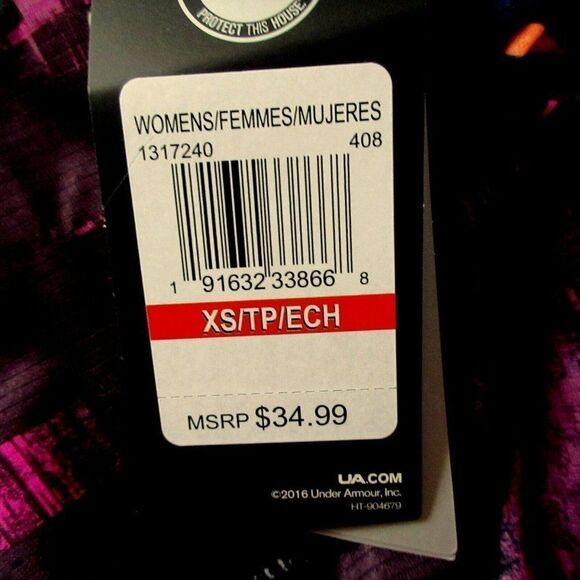 Under Arnour Heat Gear Fitted Athletic Tank Top Reflective Logo Open Back XS NEW - Picture 7 of 8